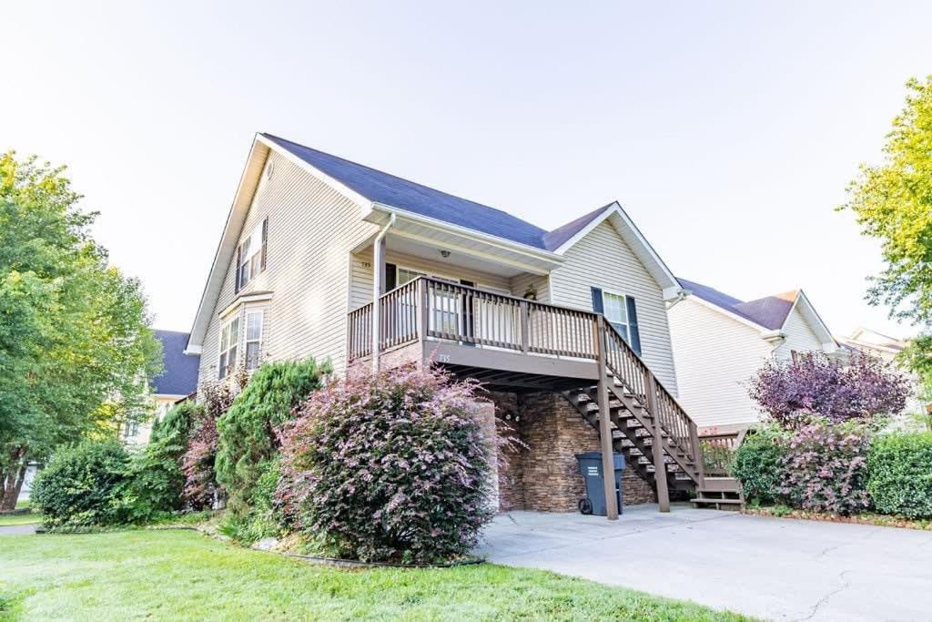 Cozy Pigeon Forge Home W Hot Tub Near River ภายนอก รูปภาพ